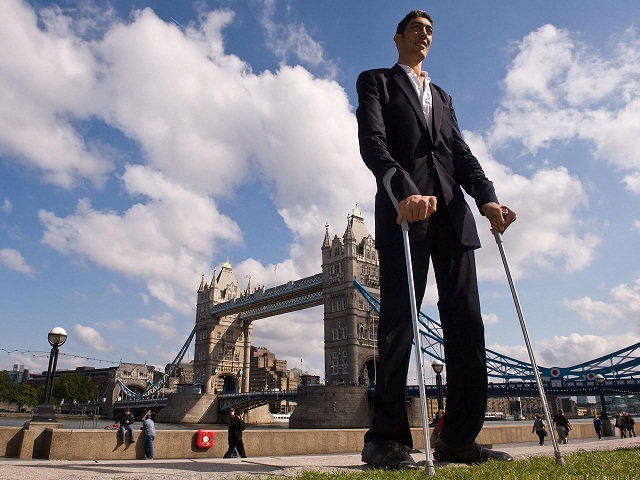 The Tallest Man In The World: A Personal Journey From Small Town Nigeria To Becoming World’s Tallest Man