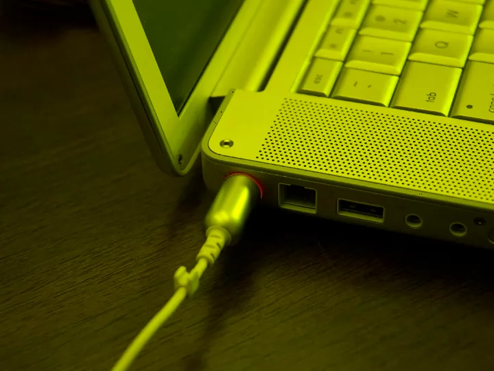 The Best Lenovo Laptop Chargers That Will Charge Your Battery In No Time