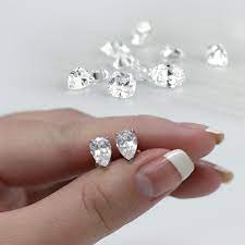 Online Buying Guide for Pear Shape Lab Diamond