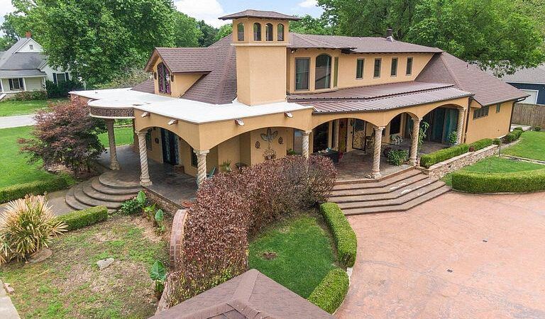 AJ Hawk House: Ohio Mansion – The Top Hints