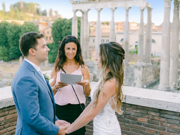 Elope Your Way: Tailoring Personalized Elopement Packages to Your Love Story